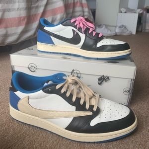 Travis Scott x Fragment x Jordan 1 Low